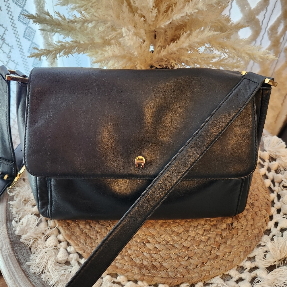 Vintage Eteinne Aigner Purse